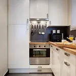 Paris Sevigne Elegant Residence