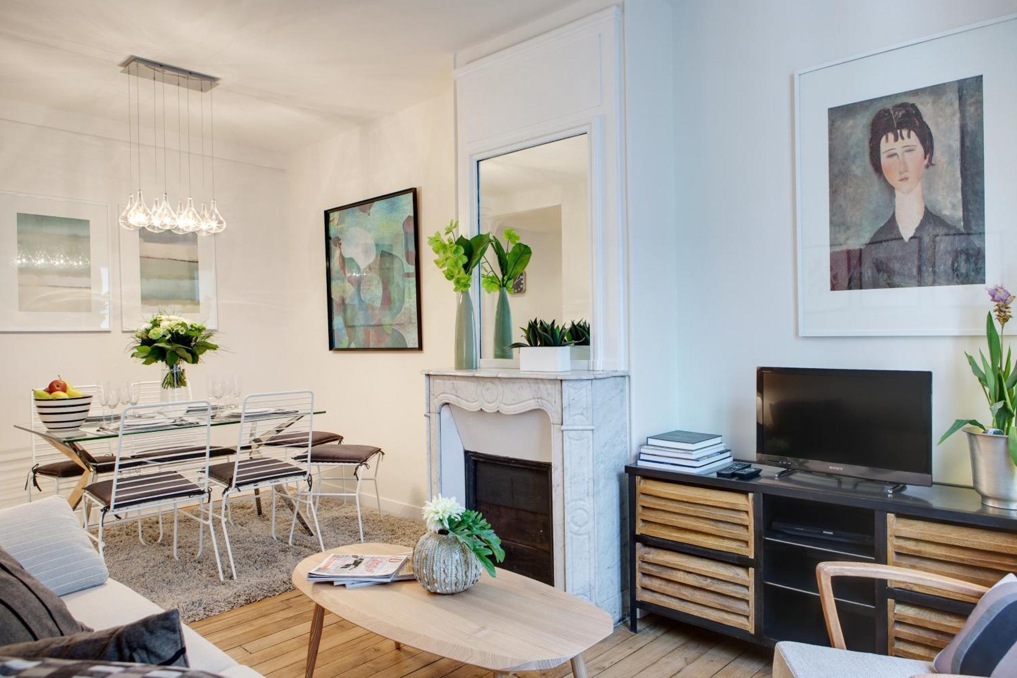 Sevigne Elegant Apartment *